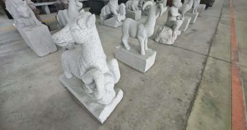 襄阳芝麻白雕刻 十二生肖 异形雕刻