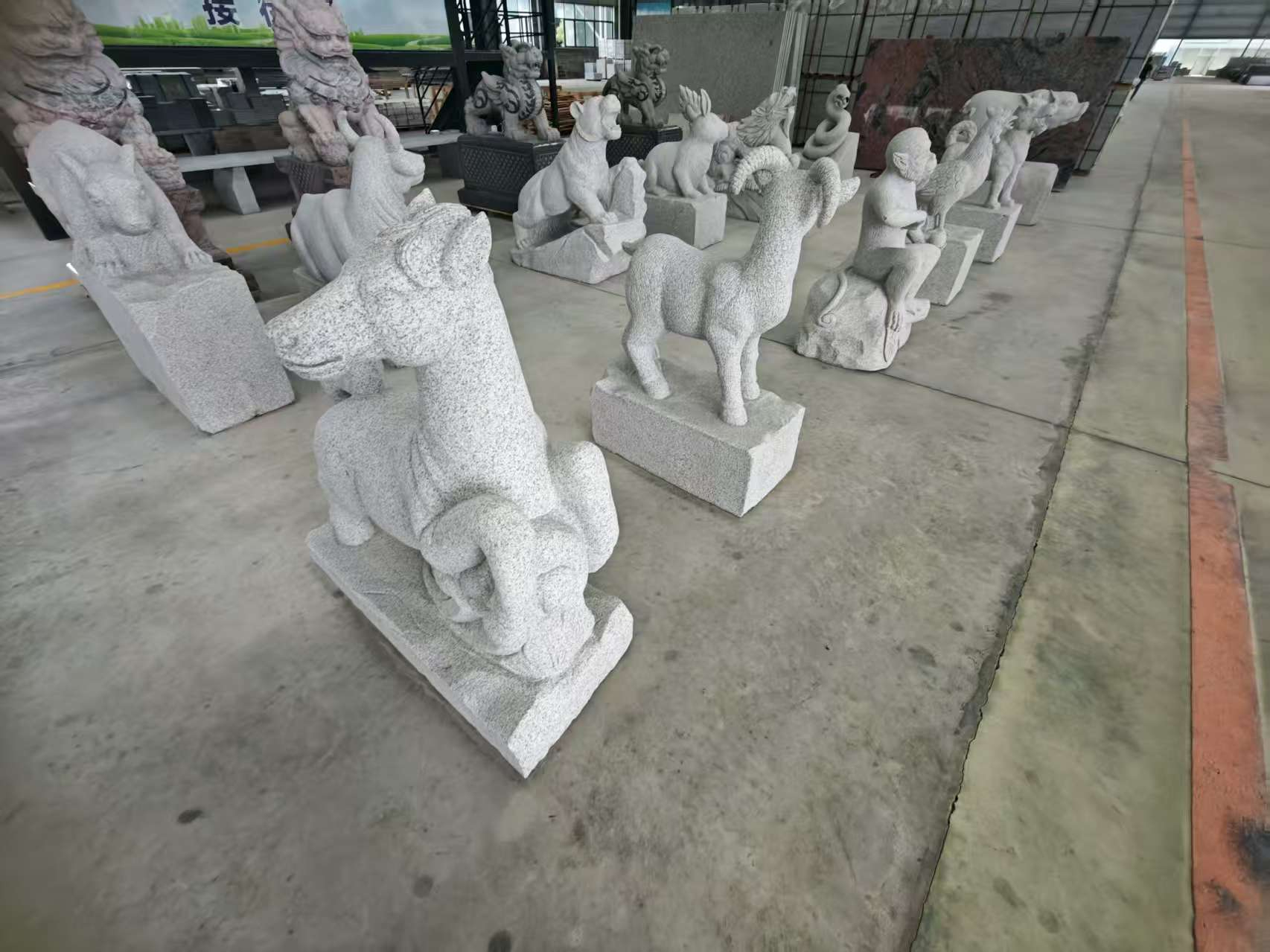 襄阳芝麻白雕刻 十二生肖 异形雕刻