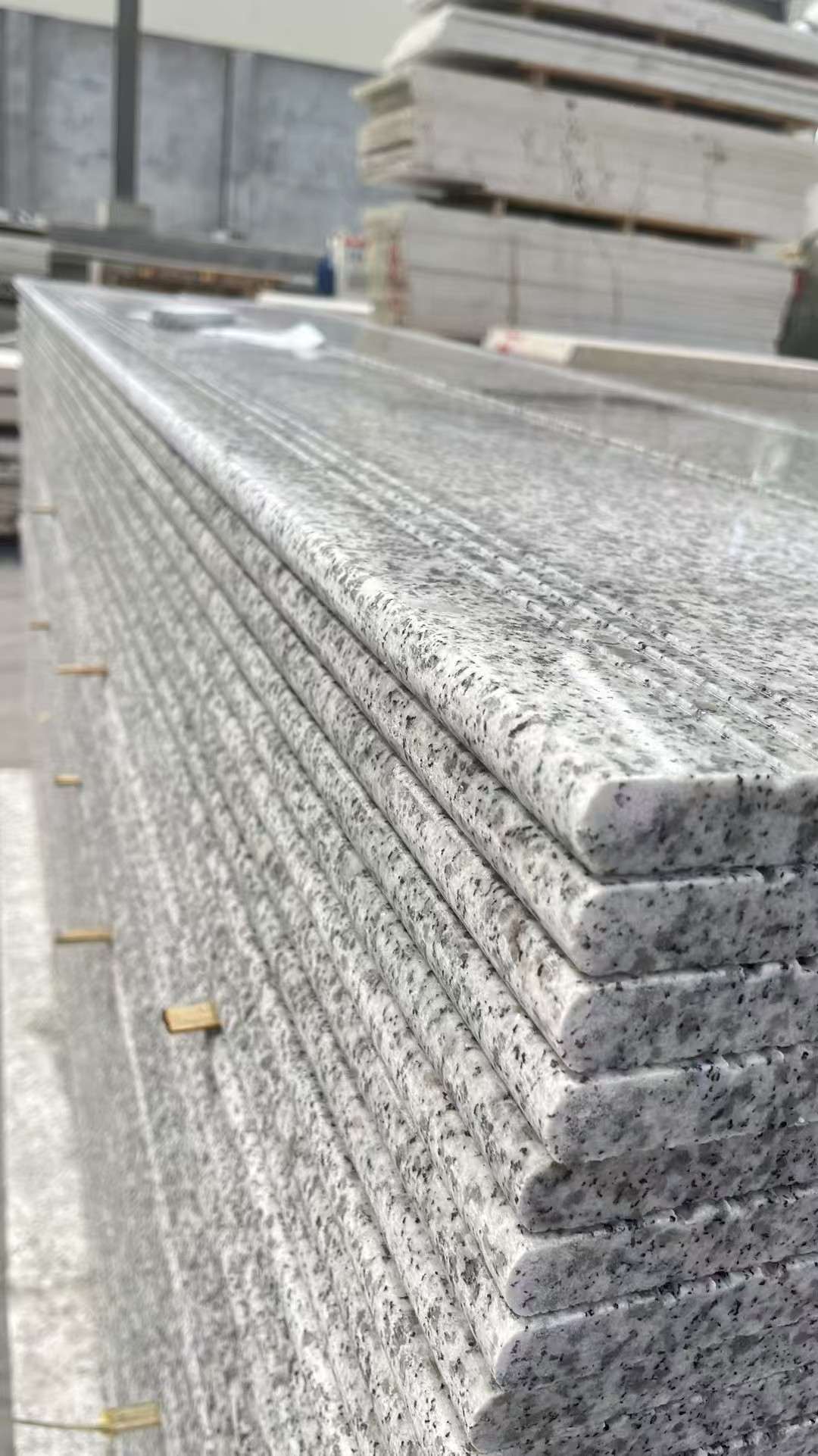 襄阳芝麻白楼梯踏步 花岗岩楼梯板材