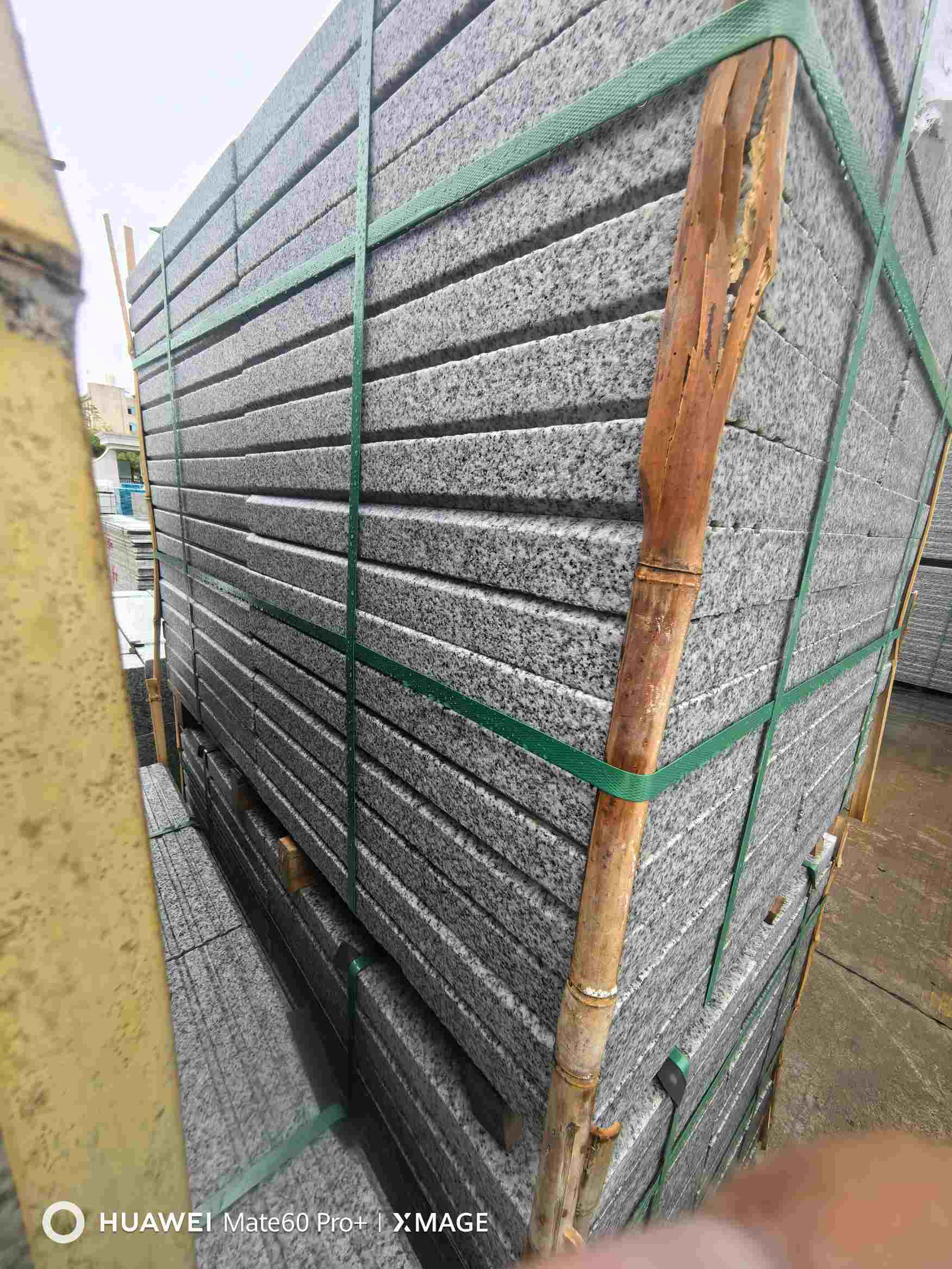 襄阳芝麻白楼梯踏步室外