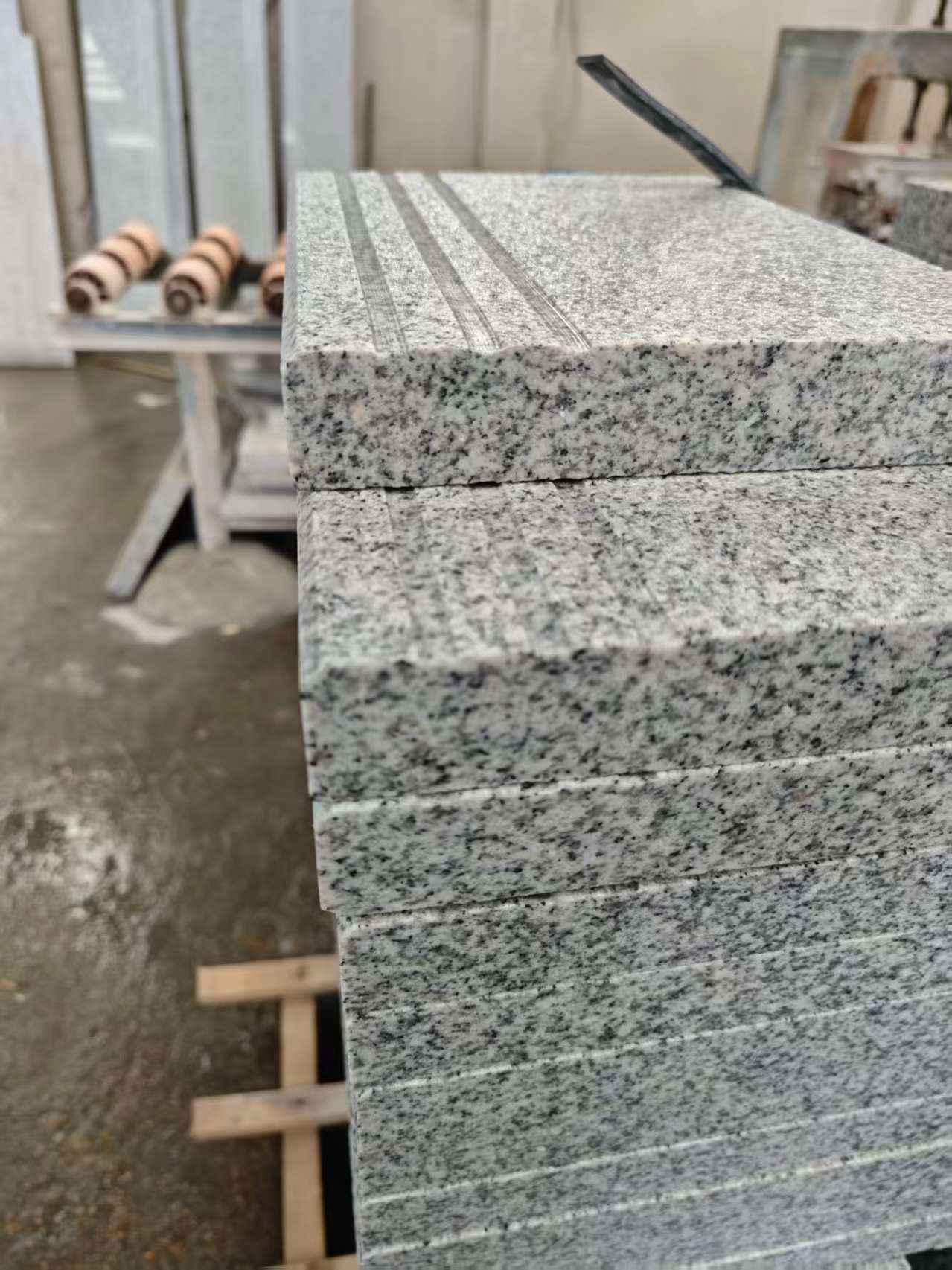 襄阳芝麻白楼梯踏步